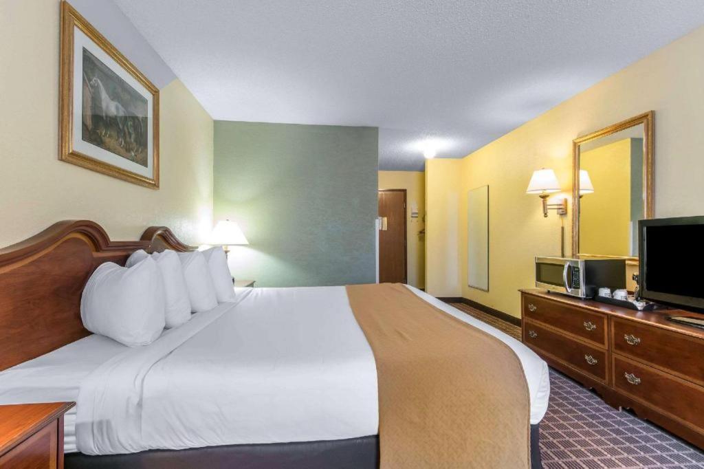 Quality Inn Danville Luaran gambar